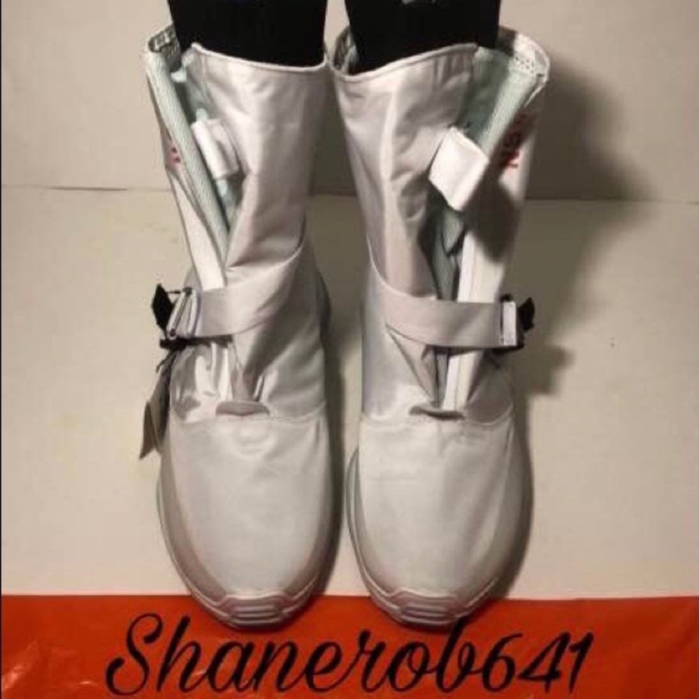Nike All Weather Boots Off White/ Light Blue Strap High Top Women Size 6
